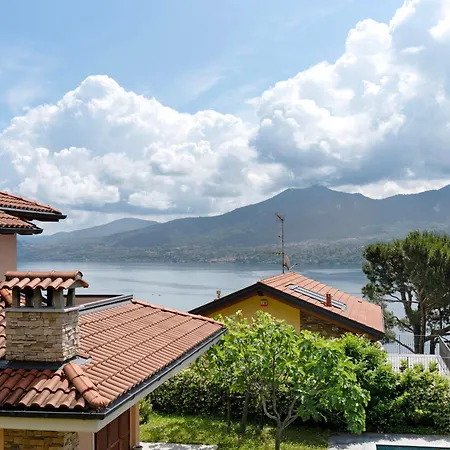 Lake Maggiore A Casa Di Zelda Hébergement de vacances *